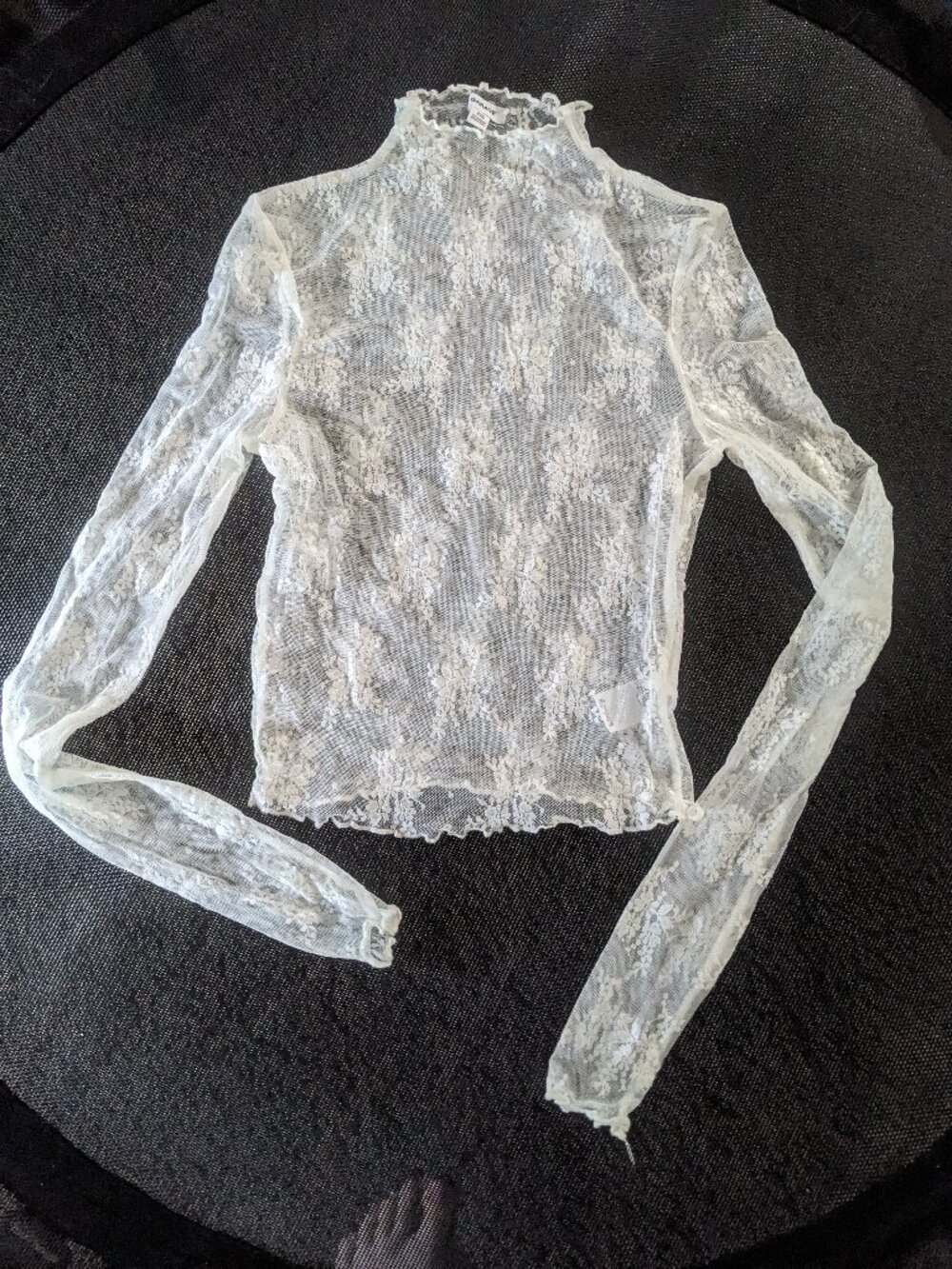 Floral lace top